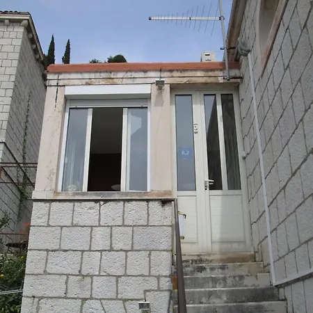 St. Lazarus Πανσιόν